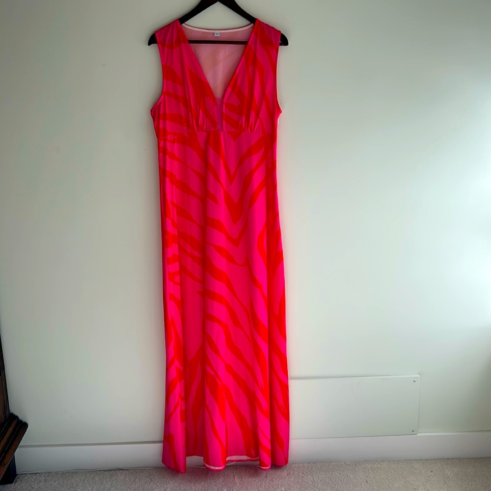 Elegant Orange Sleeveless V-Neck Maxi Dress